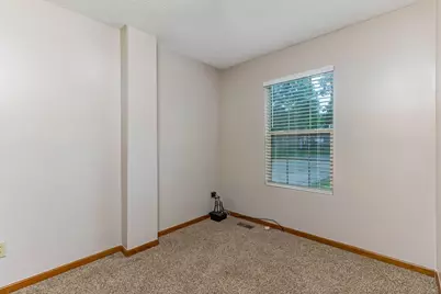 542 Bristol Drive SW, Reynoldsburg, OH 43068 - Photo 16