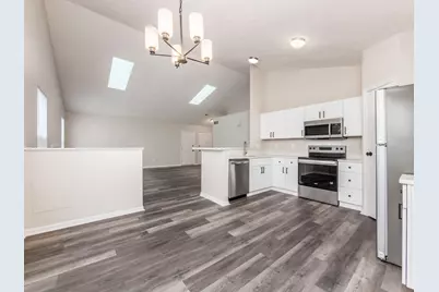 1606 Autumn Village Drive, Columbus, OH 43223 - Photo 8