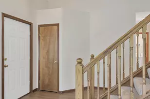 8433 Lucerne Dr, Reynoldsburg, OH 43068 - Photo 12