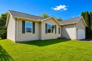512 Section Line Dr, South Charleston, OH 45368 - Photo 2