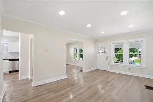 1129 S 22nd St, Columbus, OH 43206 - Photo 4