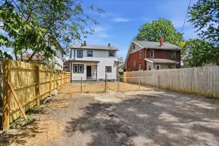 1129 S 22nd St, Columbus, OH 43206 - Photo 2