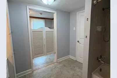 515 W Brown Street, New Lexington, OH 43764 - Photo 18