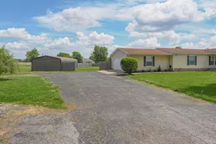 87 Camp Grove Rd Road SE, Washington Court House, OH 43160 - Photo 2
