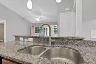 267 Wildwood Ct, Heath, OH 43056 - Photo 12