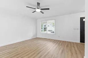 3832 Willowswitch Ln, Columbus, OH 43207 - Photo 6