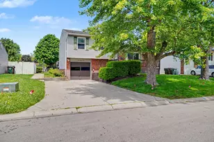 106 Walden Farm Cir, Englewood, OH 45322 - Photo 2