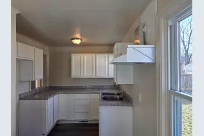 2569 Lexington Avenue, Columbus, OH 43211 - Photo 2