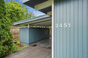 2451 Edgevale Rd, Columbus, OH 43221 - Photo 6