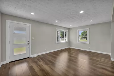 486 Basswood Road, Columbus, OH 43207 - Photo 10