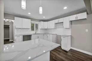 486 Basswood Rd, Columbus, OH 43207 - Photo 12