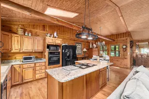 31280 Anglebrook Ln, Logan, OH 43138 - Photo 10