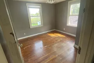 2444 Bretton Pl, Columbus, OH 43211 - Photo 10