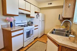 652 Olde Towne Ave, Columbus, OH 43214 - Photo 12