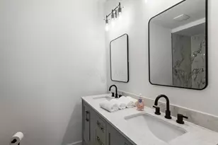 150 N 22nd St, Columbus, OH 43203 - Photo 14