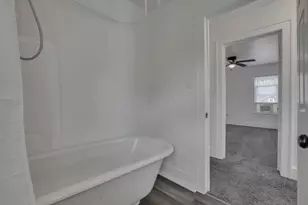 1411 Genessee Ave, Columbus, OH 43211 - Photo 24
