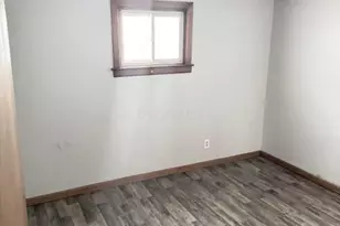 2347 Park Ct, Columbus, OH 43224 - Photo 2