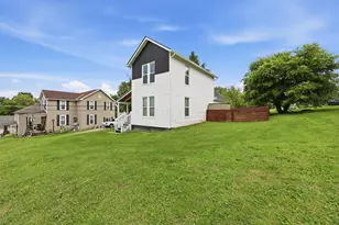 418 N Pleasant St, New Lexington, OH 43764 - Photo 1