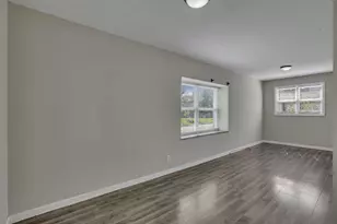 1122 E 23rd Ave, Columbus, OH 43211 - Photo 8