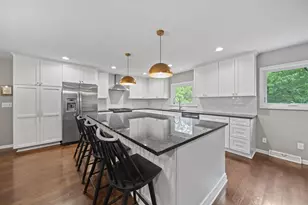 945 Stoney Creek Rd, Columbus, OH 43235 - Photo 6