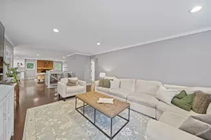 945 Stoney Creek Rd, Columbus, OH 43235 - Photo 12