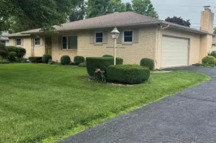 10038 Melody Ln, Pickerington, OH 43147 - Photo 2