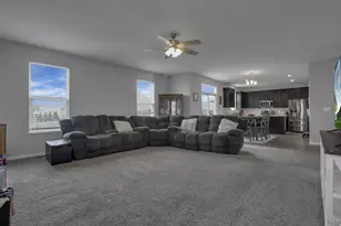182 Old Bay Dr, Pataskala, OH 43062 - Photo 6