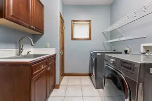 471 Woodview Rd, Westerville, OH 43081 - Photo 16