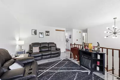3912 Farm Brook Lane, Columbus, OH 43204 - Photo 10