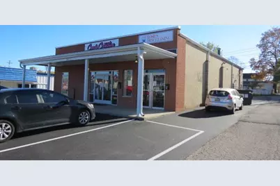 475 E Main Street #B, Circleville, OH 43113 - Photo 1
