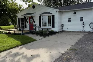 935 Bermuda Dr, Marion, OH 43302 - Photo 2