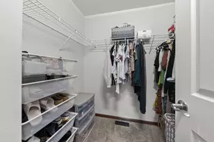9133 Longstone Dr, Lewis Center, OH 43035 - Photo 18
