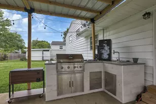 1053 Carrousel Dr E, Reynoldsburg, OH 43068 - Photo 32