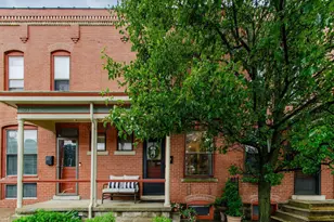 917 Dennison Ave, Columbus, OH 43201 - Photo 1
