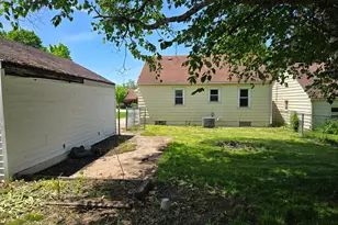 490 Dyas Dr, Mansfield, OH 44905 - Photo 10