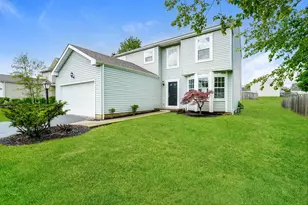113 Straton Dr, Delaware, OH 43015 - Photo 2