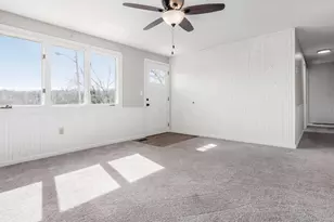 96 Summit St, Roseville, OH 43777 - Photo 6