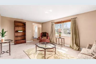 110 Canterberry Lane SW, Reynoldsburg, OH 43068 - Photo 6