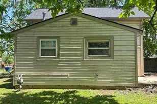 15 Ohio St, Delaware, OH 43015 - Photo 2