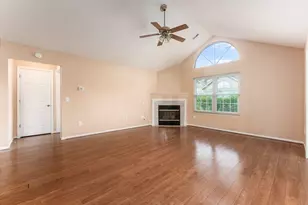 2626 Landings Way, Grove City, OH 43123 - Photo 2