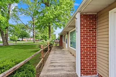 1106 Oakdale Drive, Mansfield, OH 44905 - Photo 2
