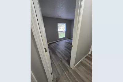 3210-3212 Independence Street, Grove City, OH 43123 - Photo 2