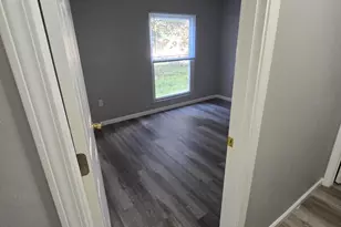 3210-3212 Independence St, Grove City, OH 43123 - Photo 2