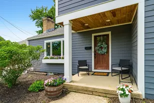 3055 Tremont Rd, Columbus, OH 43221 - Photo 2
