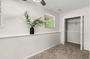 3671 Carnforth Dr, Columbus, OH 43221 - Photo 12