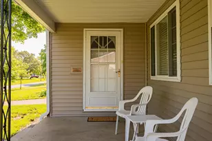 3345 Parkside Rd, Columbus, OH 43204 - Photo 10