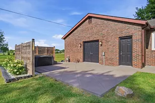 330 Northview Dr, London, OH 43140 - Photo 48