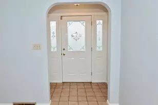 64 Edgevale Rd, Columbus, OH 43209 - Photo 6