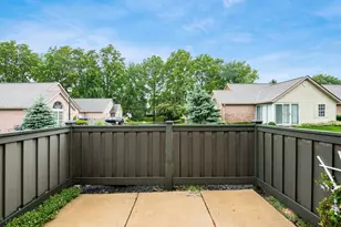 6046 Blendon Chase Dr, Westerville, OH 43081 - Photo 6
