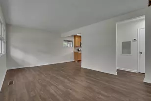 4139 Virginia Cir E, Columbus, OH 43213 - Photo 8